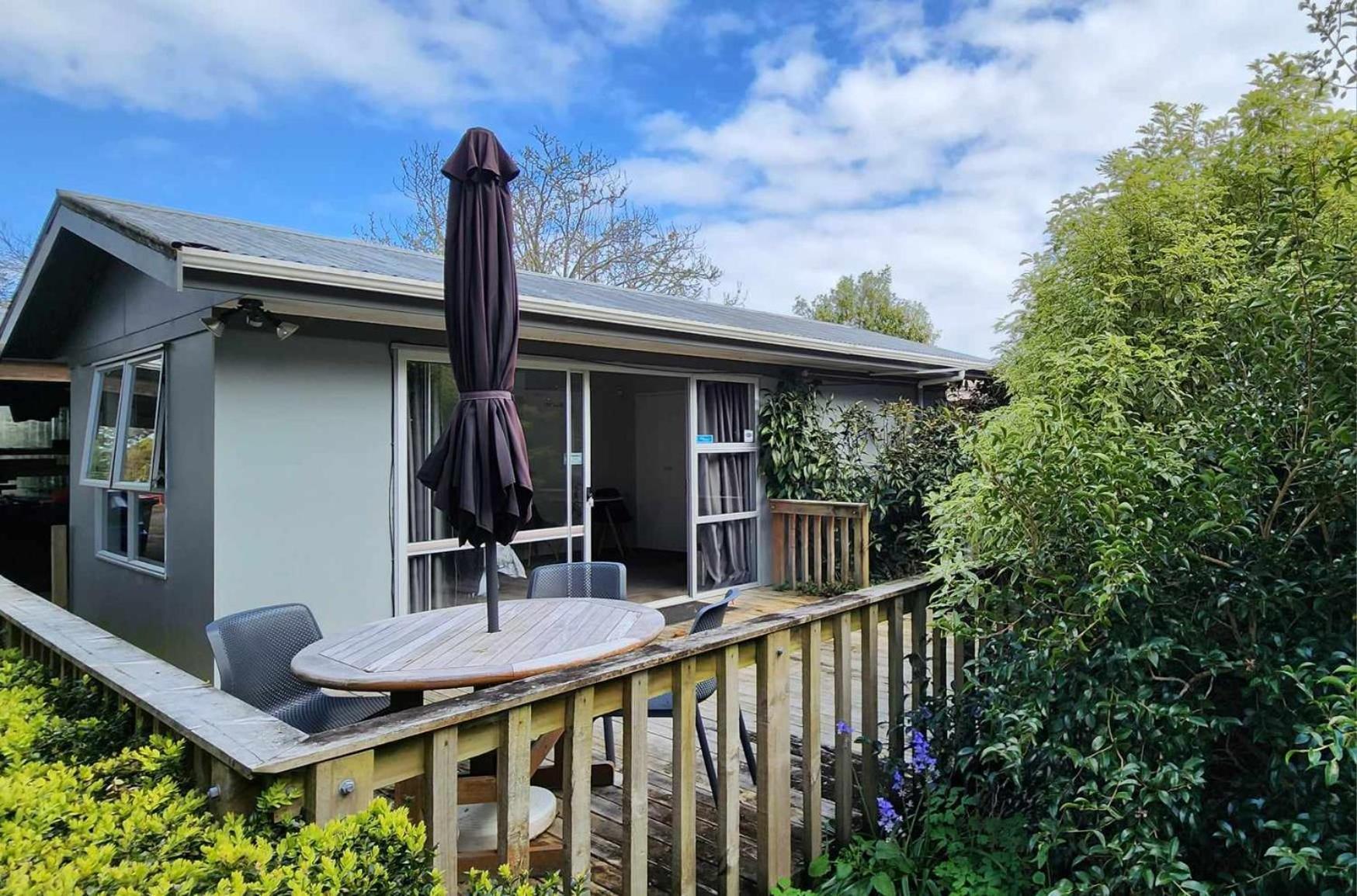 Woodbury Farm Bed & Breakfast Takanini Exterior photo